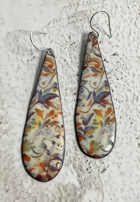 20319 Watercolor Swirls 2 – Waterslide Decal for Enamel, Glass & Ceramic