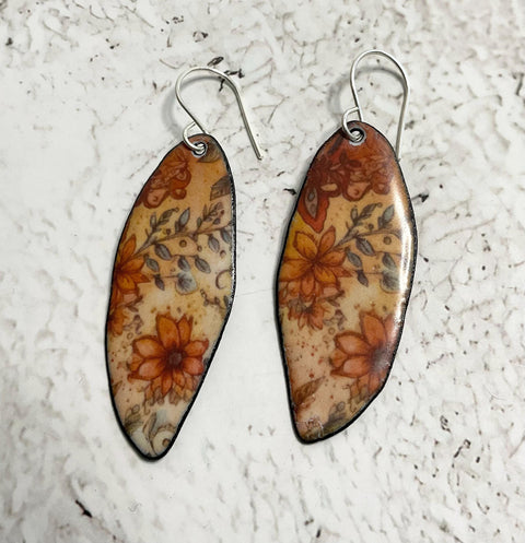 20432 Henna Flower – Waterslide Decal for Enamel, Glass & Ceramic