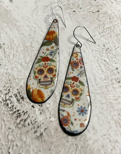 20644 Sugar Skulls 2 – Waterslide Decal for Enamel, Glass & Ceramic