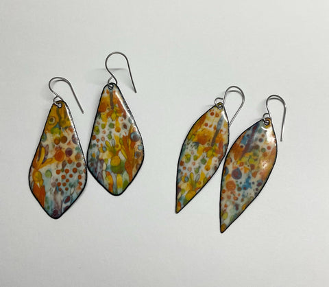 20488 Watercolor Abstract – Waterslide Decal for Enamel, Glass & Ceramic