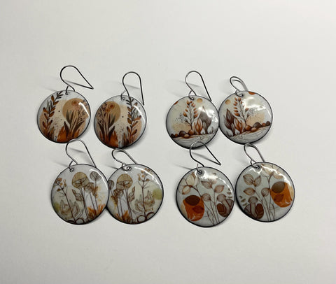 20681 Boho Flower Earring Circles – Waterslide Decal for Enamel, Glass & Ceramic