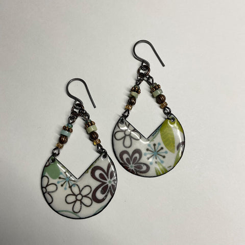 20244 Retro Flower – Waterslide Decal for Enamel, Glass & Ceramic